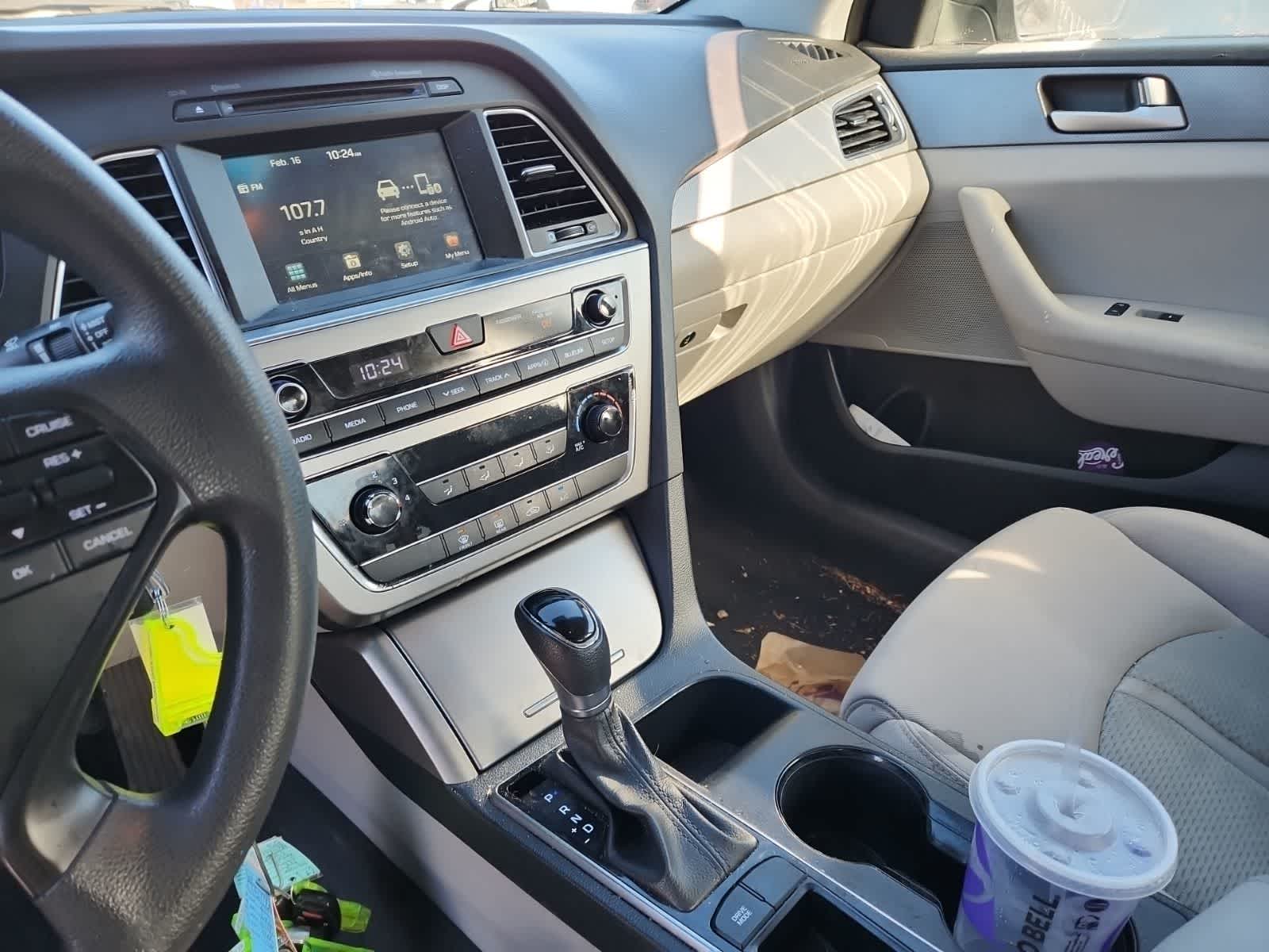 2016 Hyundai Sonata 2.4L SE