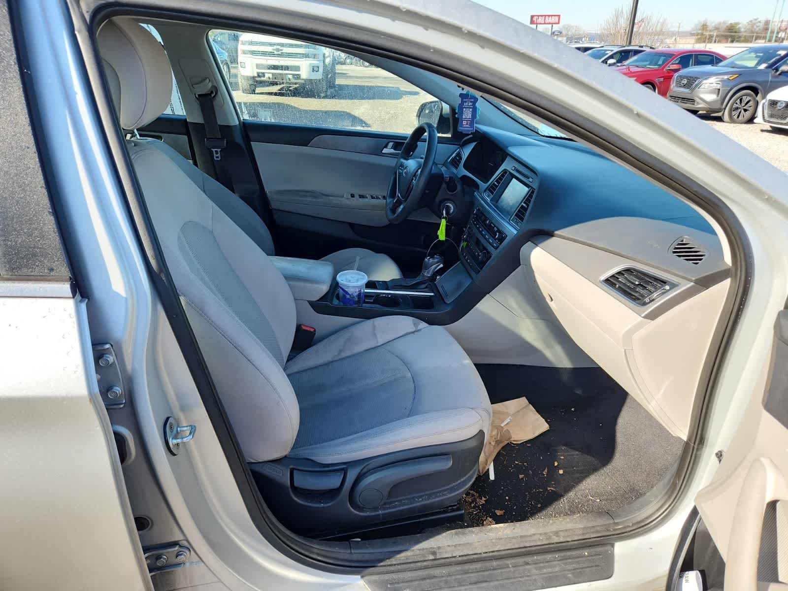 2016 Hyundai Sonata 2.4L SE