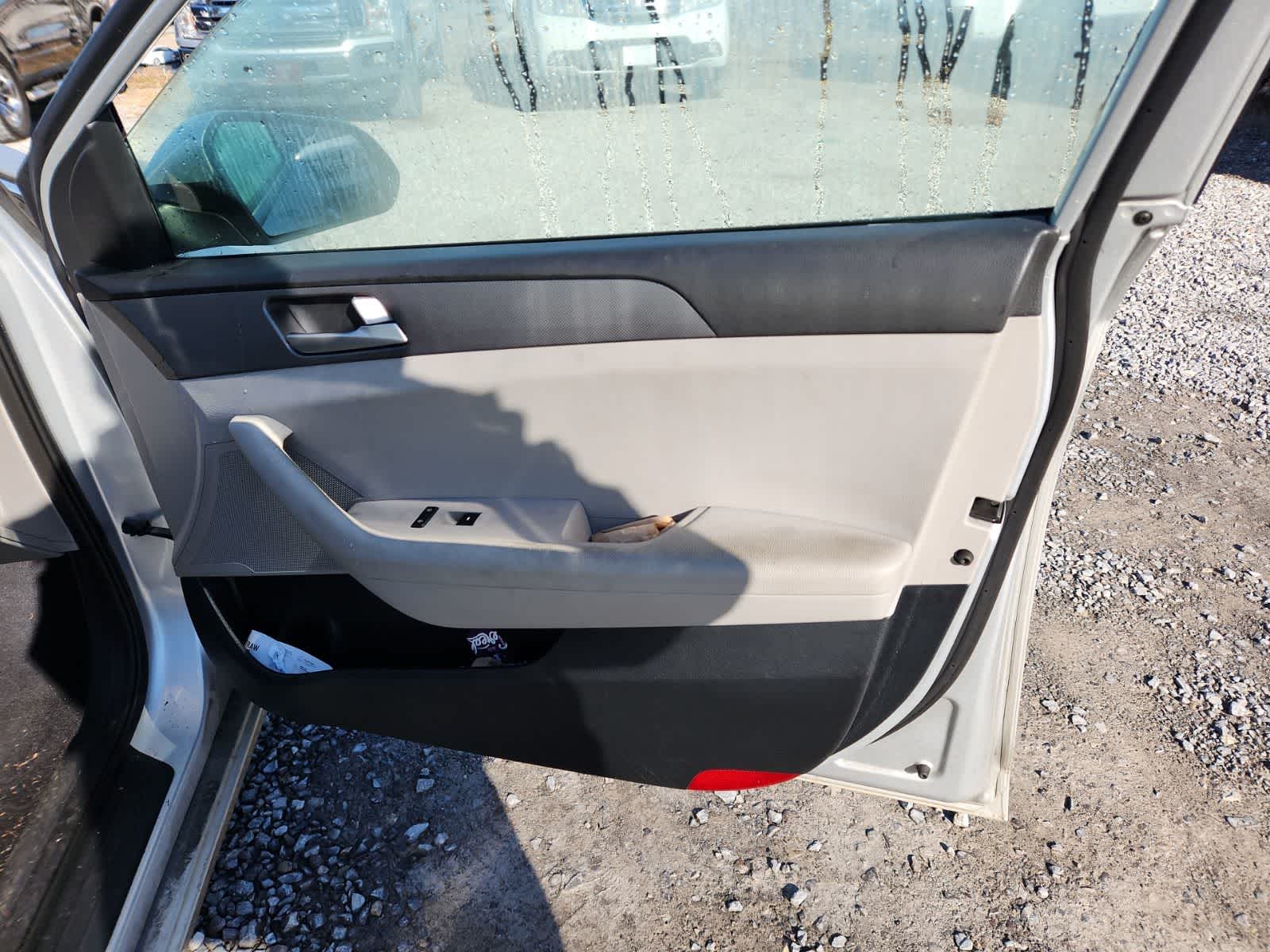 2016 Hyundai Sonata 2.4L SE