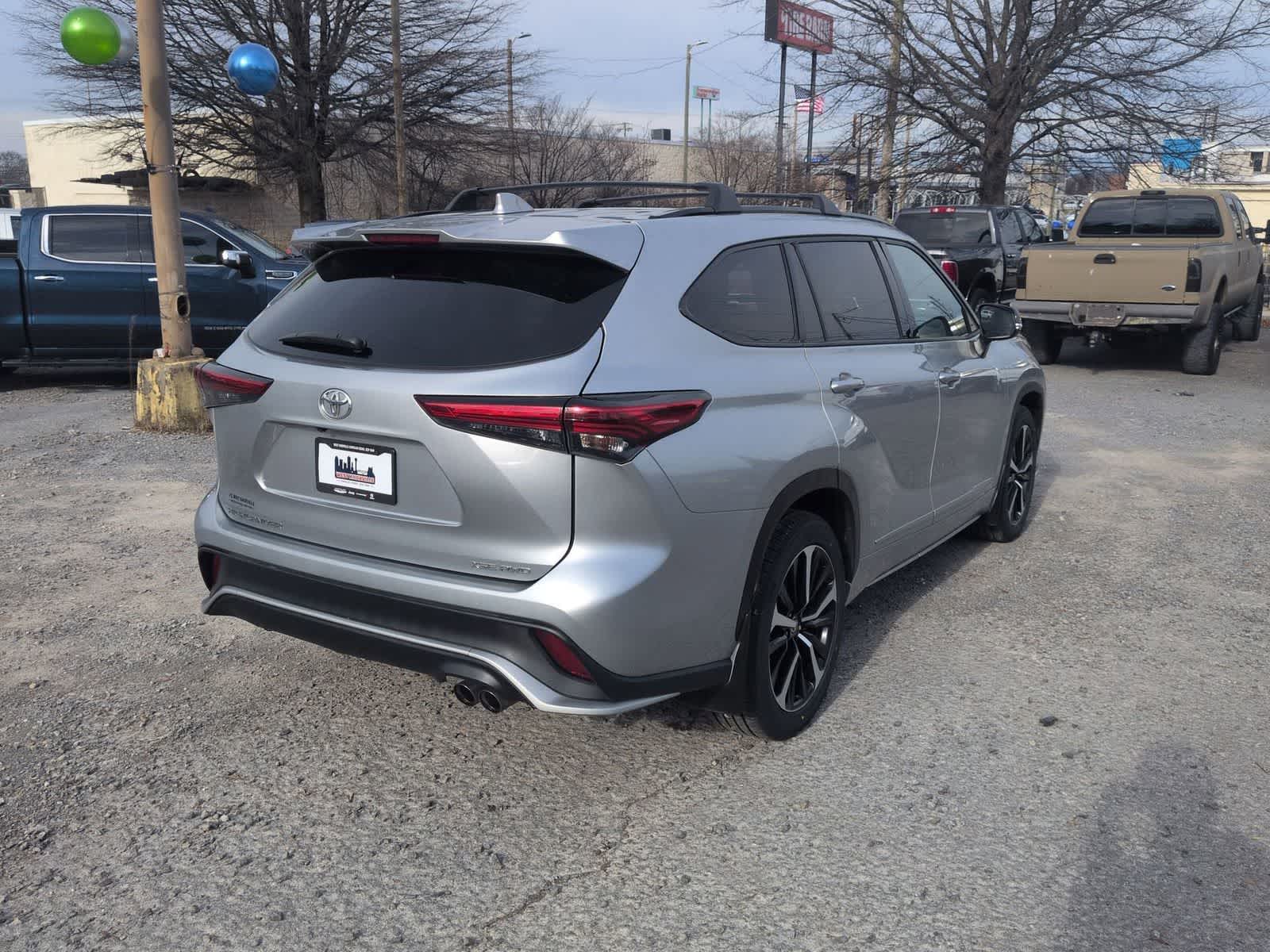 2022 Toyota Highlander XSE