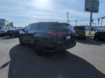 2021 Toyota Highlander Hybrid LE