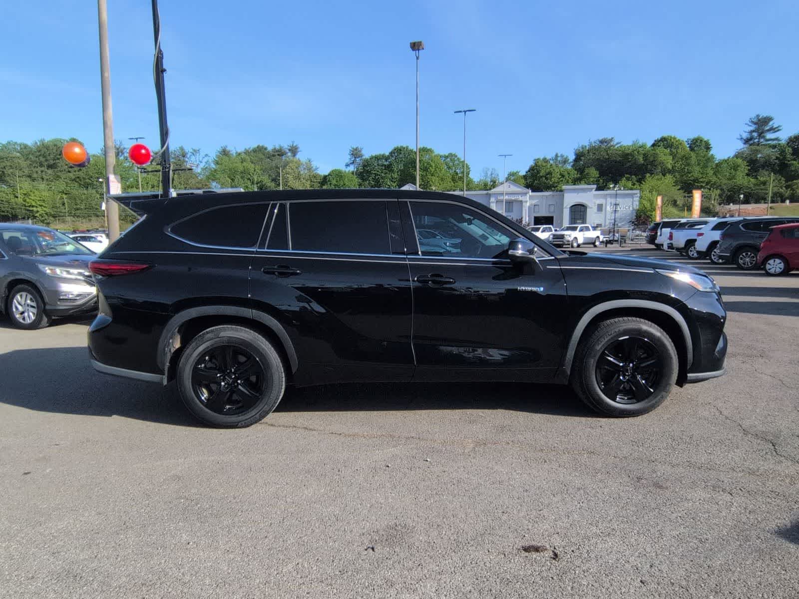 2021 Toyota Highlander Hybrid LE