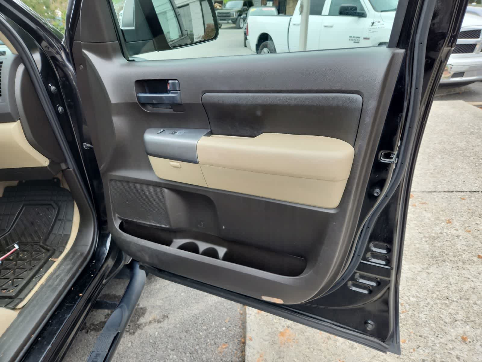 2010 Toyota Tundra Grade 5.7L V8