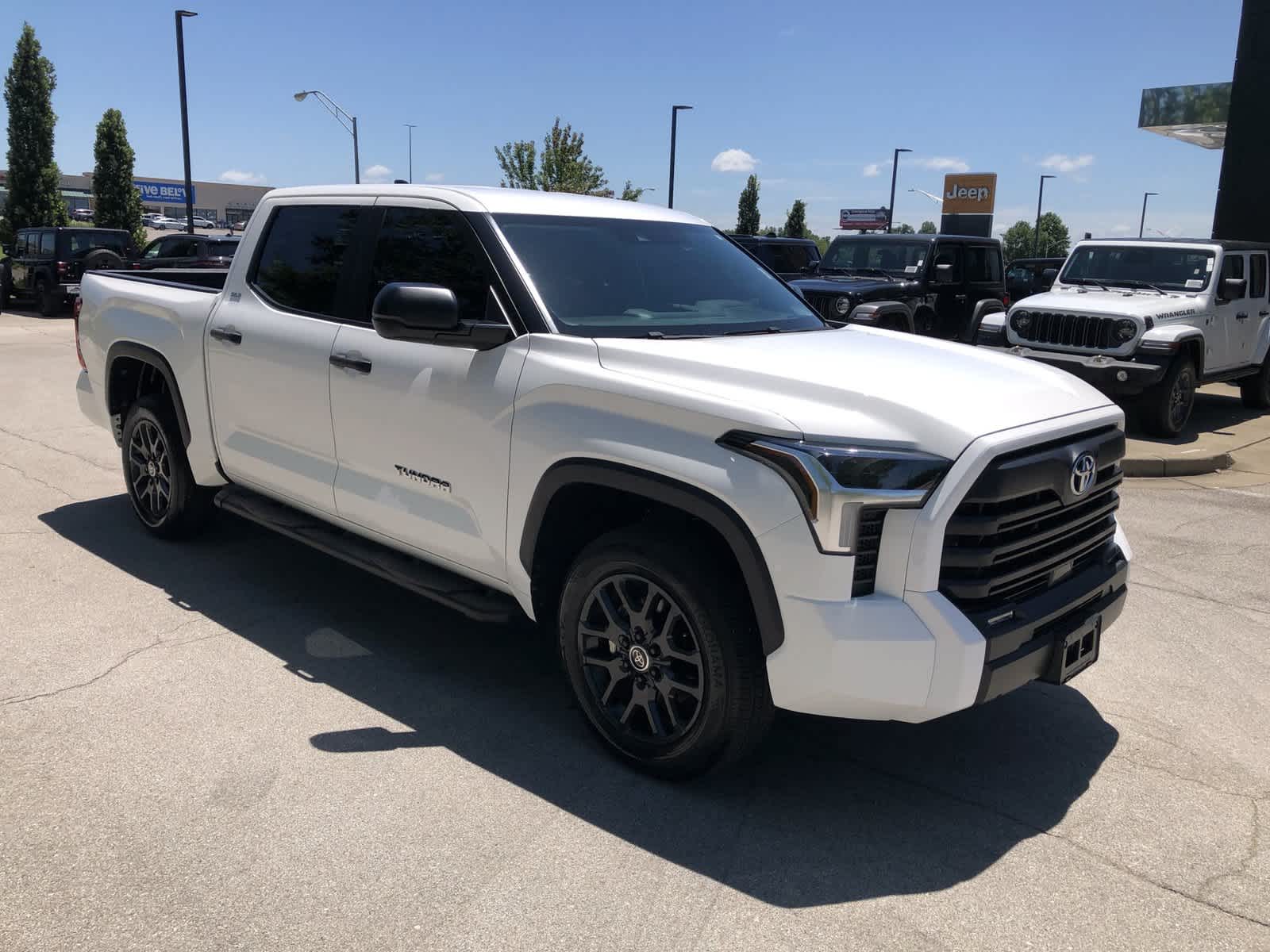 2024 Toyota Tundra SR5