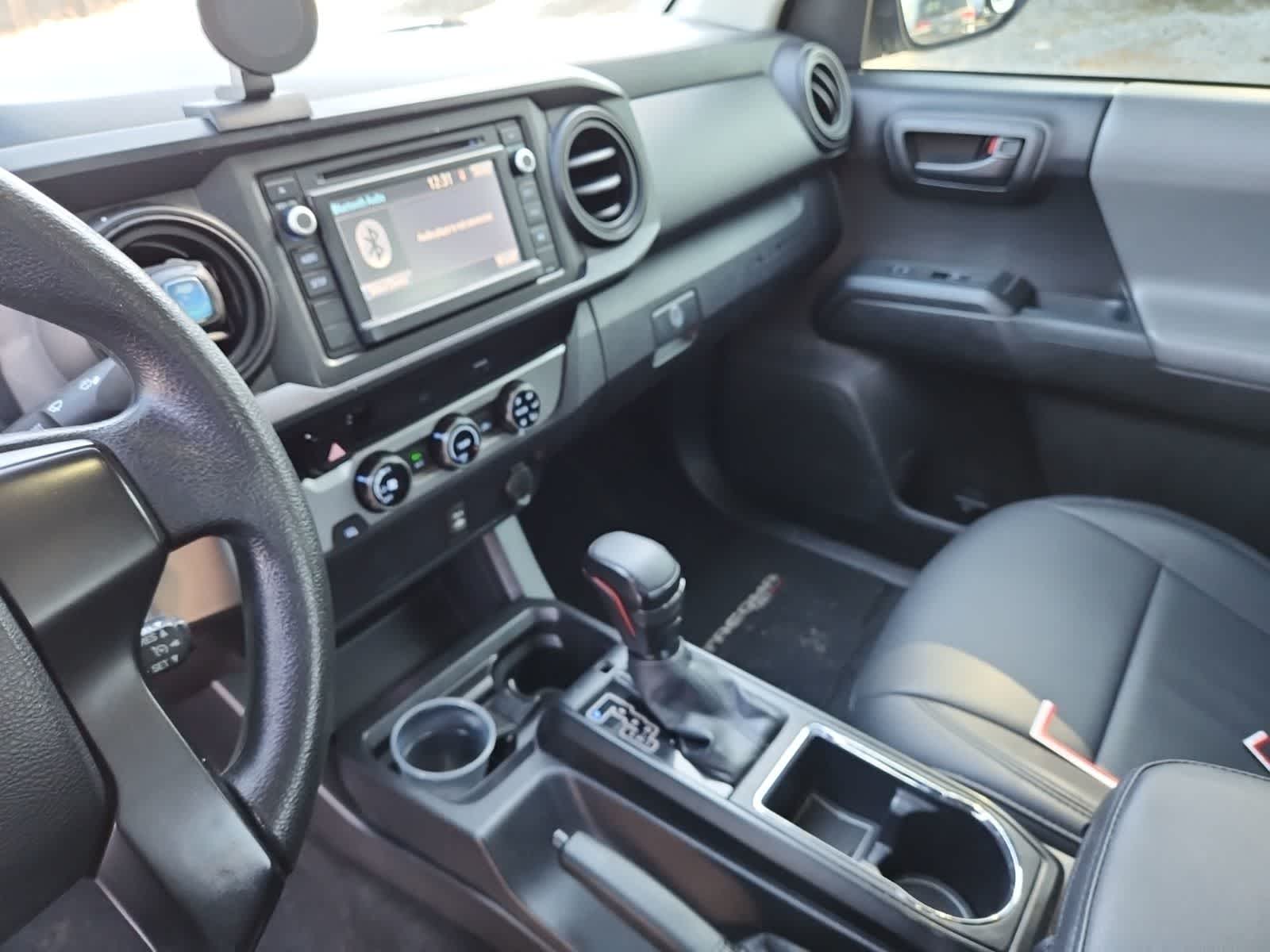 2017 Toyota Tacoma SR