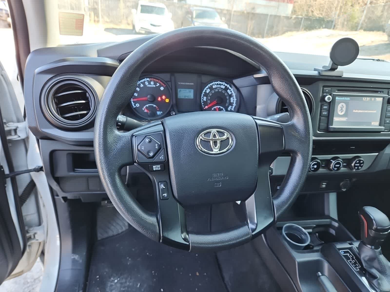 2017 Toyota Tacoma SR