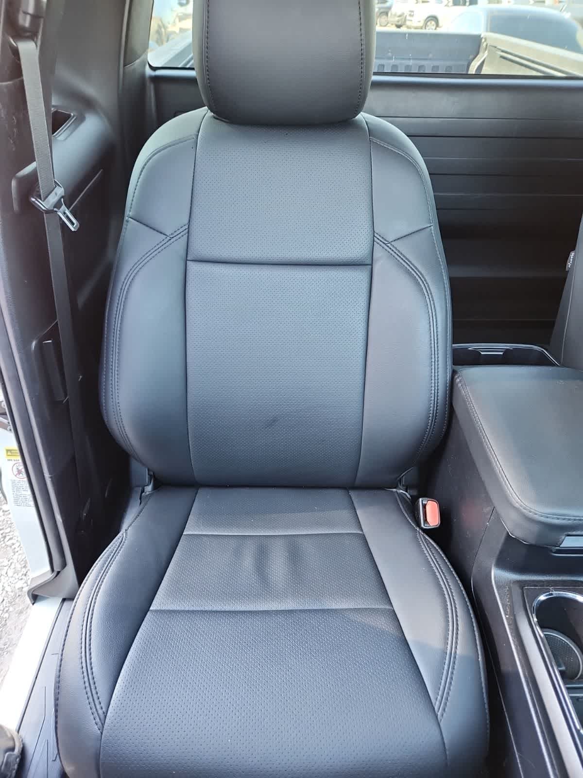 2017 Toyota Tacoma SR