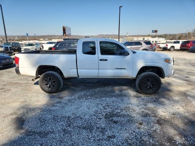 2017 Toyota Tacoma SR