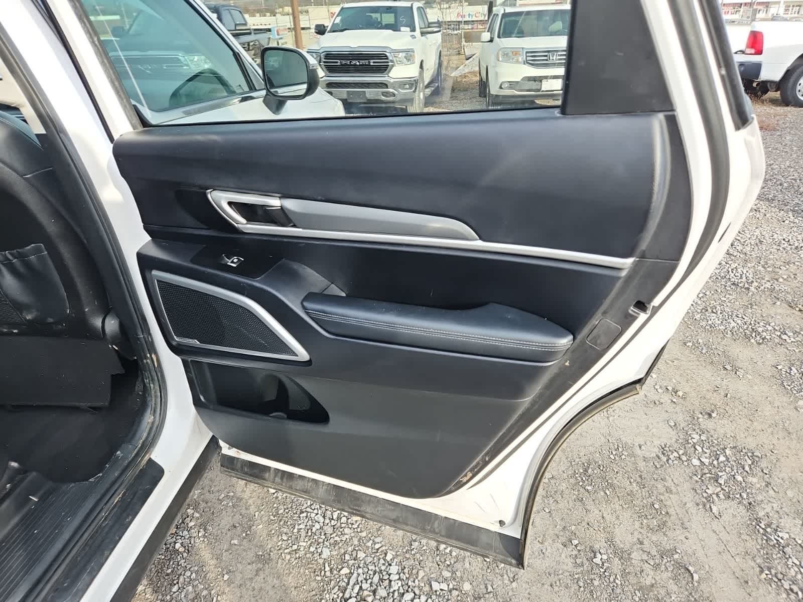 2022 Kia Telluride LX