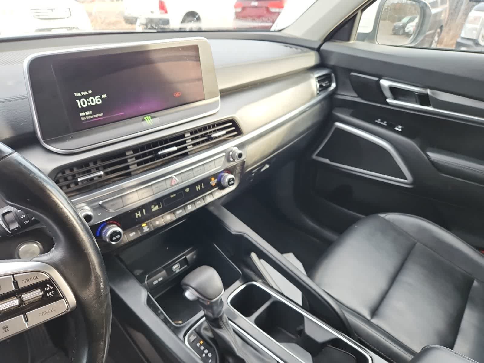 2022 Kia Telluride LX