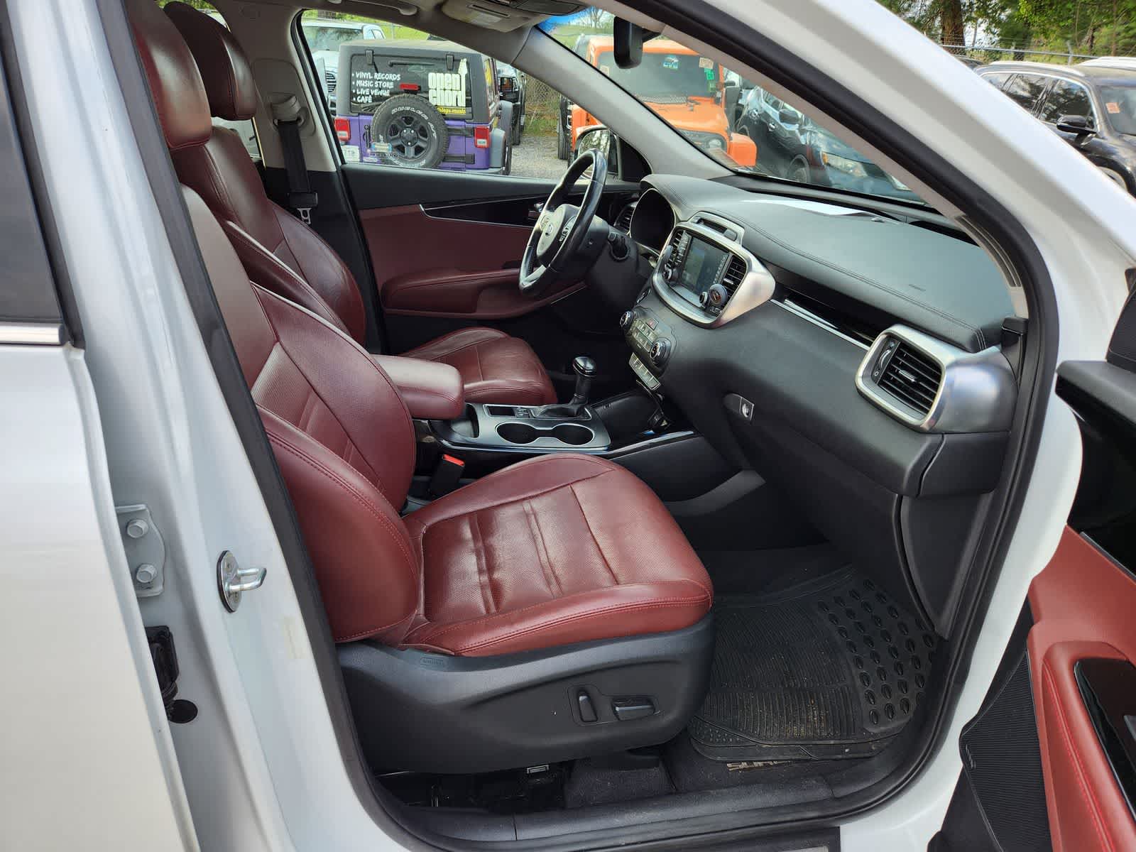 2017 Kia Sorento SX V6