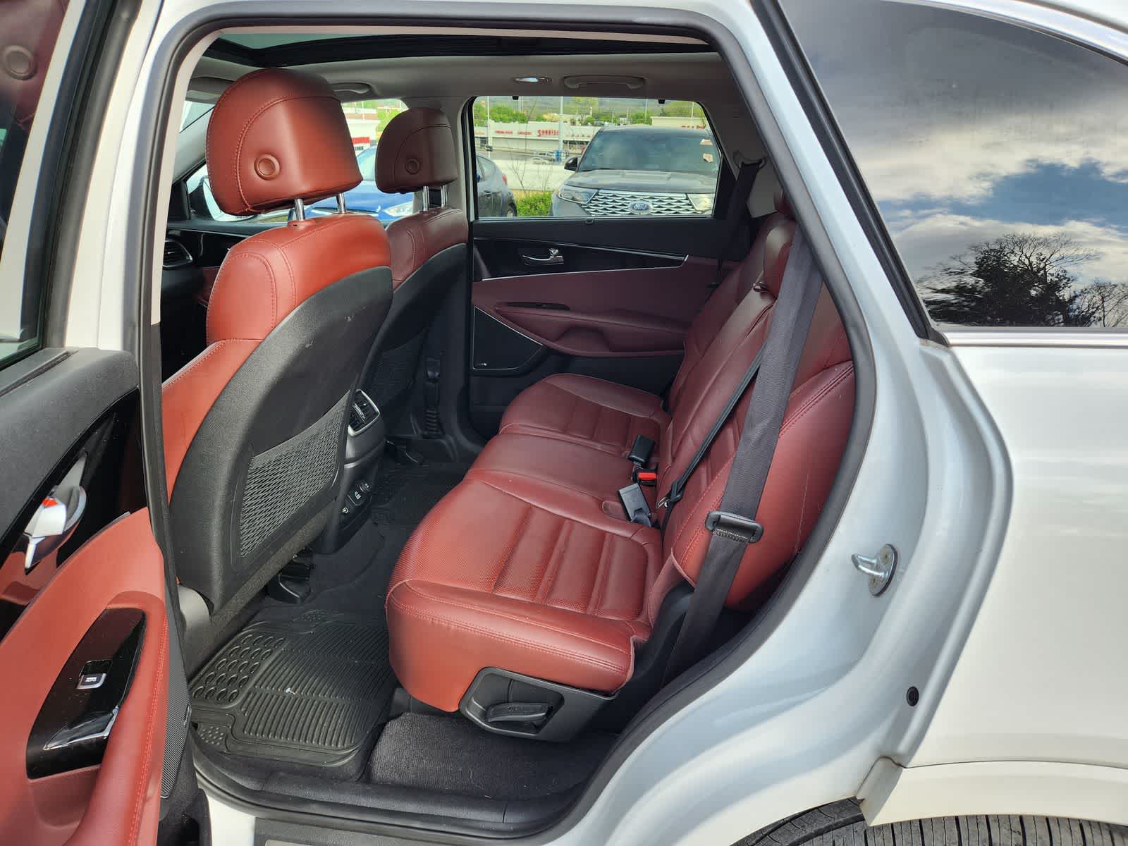 2017 Kia Sorento SX V6