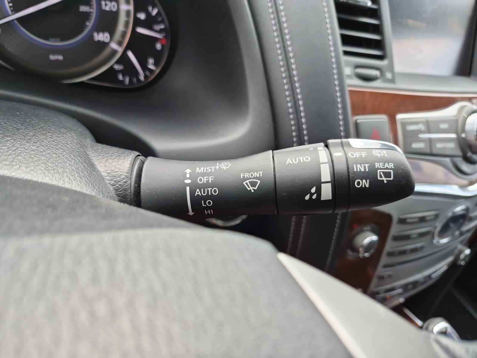 2019 INFINITI QX80 LUXE