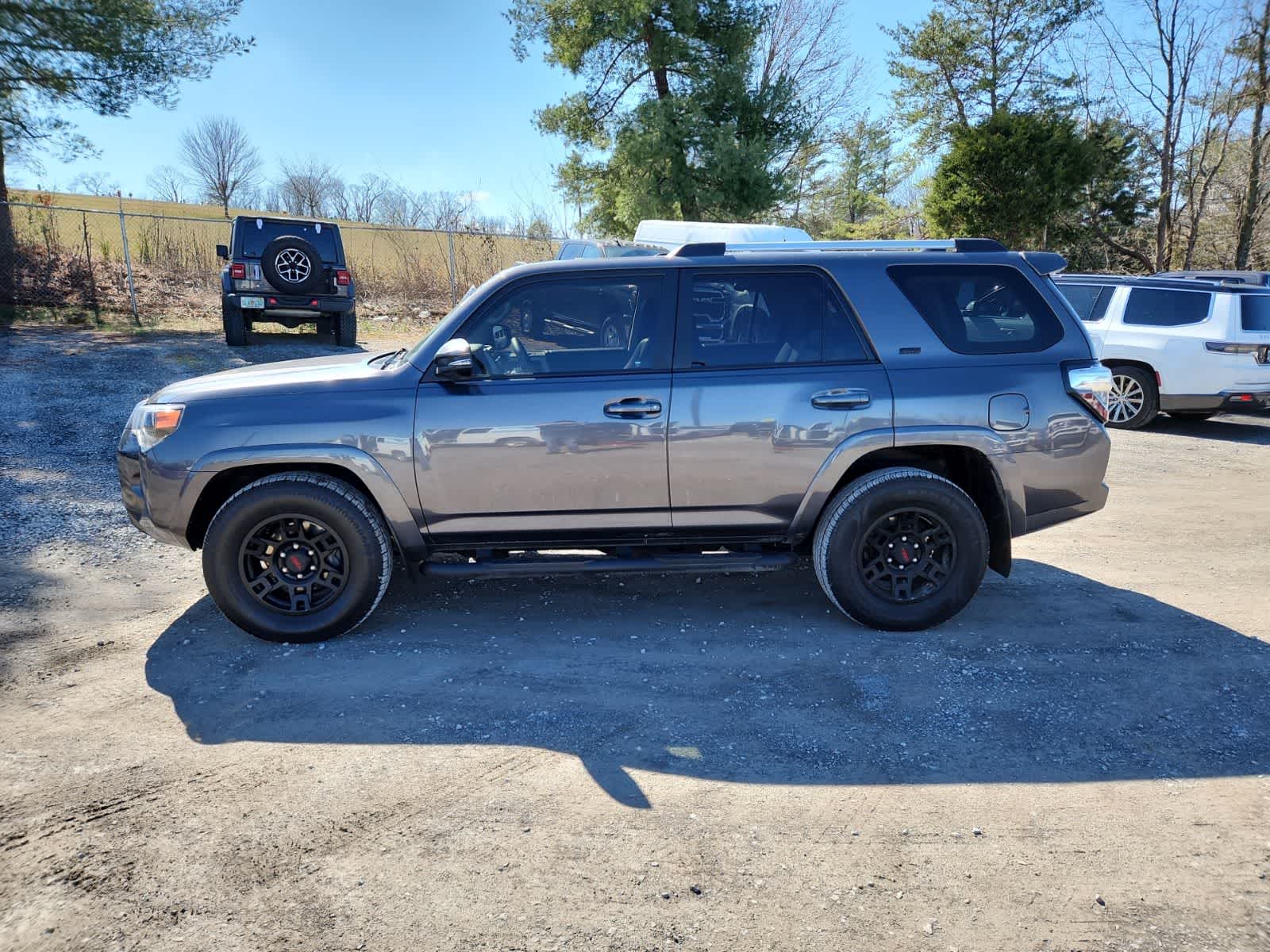 2022 Toyota 4Runner SR5 Premium