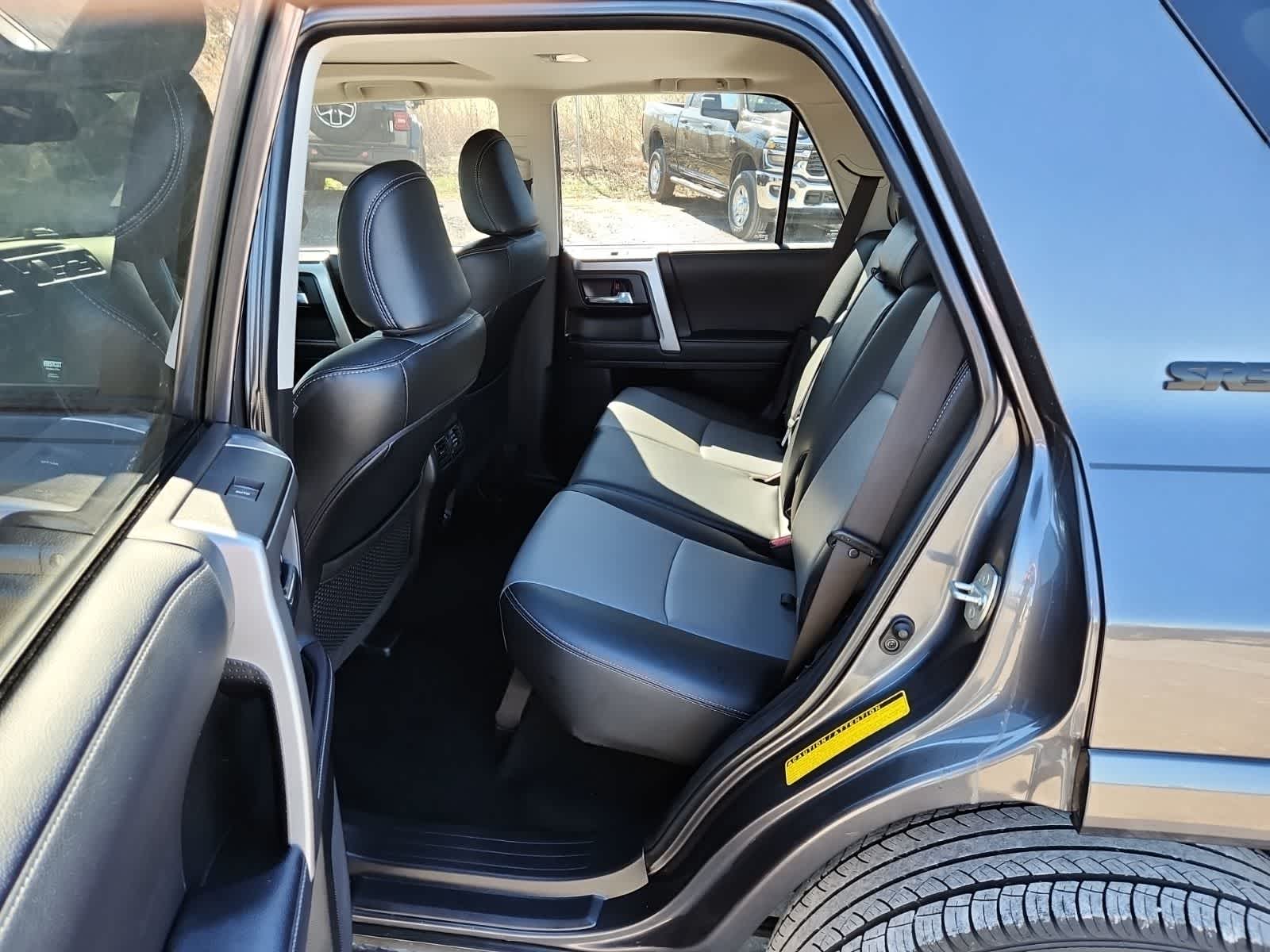 2022 Toyota 4Runner SR5 Premium