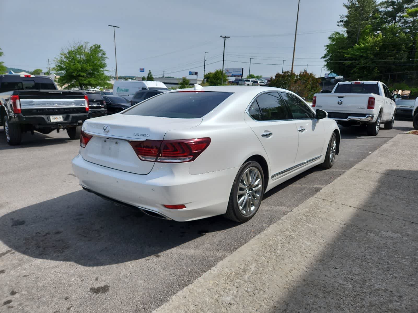 2016 Lexus LS 460 4dr Sdn RWD