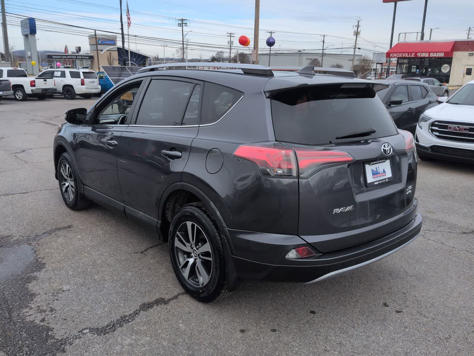 2017 Toyota RAV4 XLE