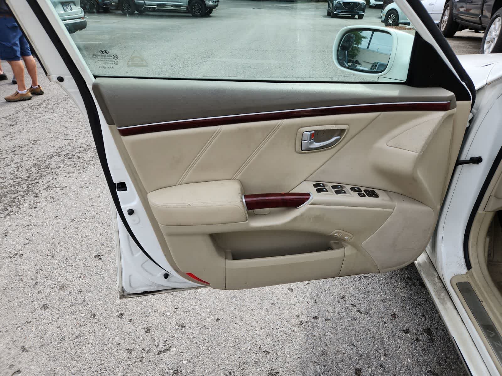 2007 Hyundai Azera Base