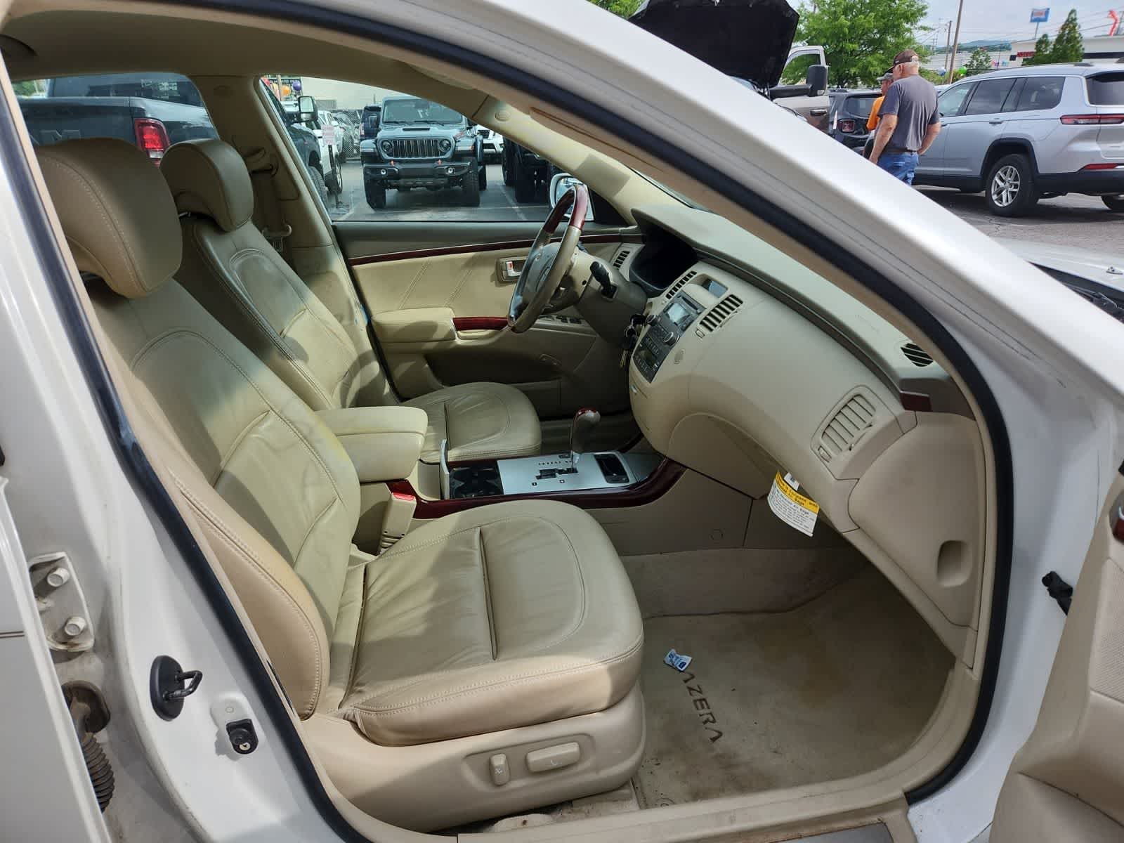 2007 Hyundai Azera Base