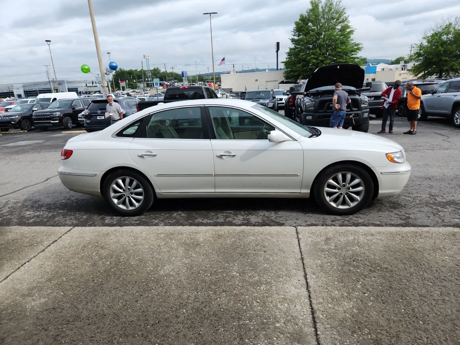 2007 Hyundai Azera Base