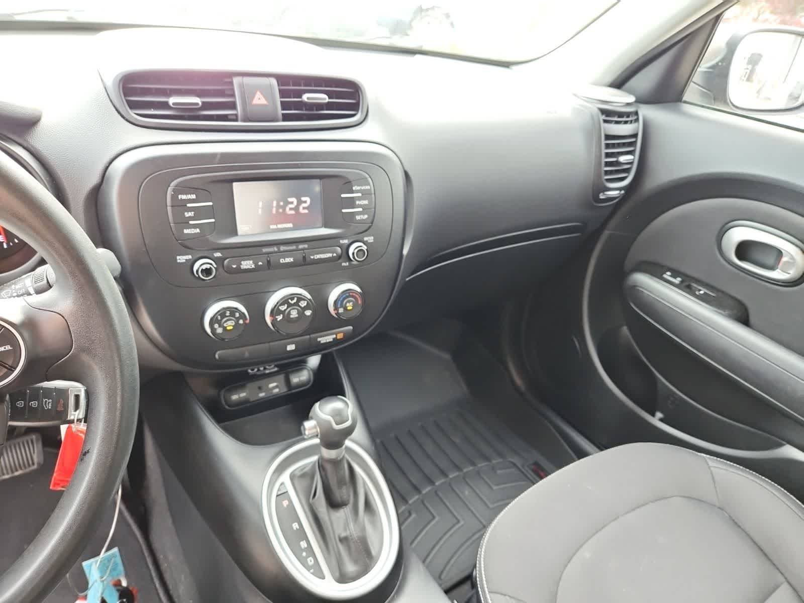 2015 Kia Soul Base