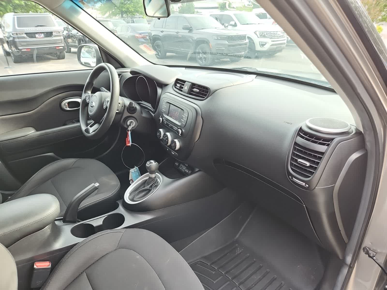 2015 Kia Soul Base