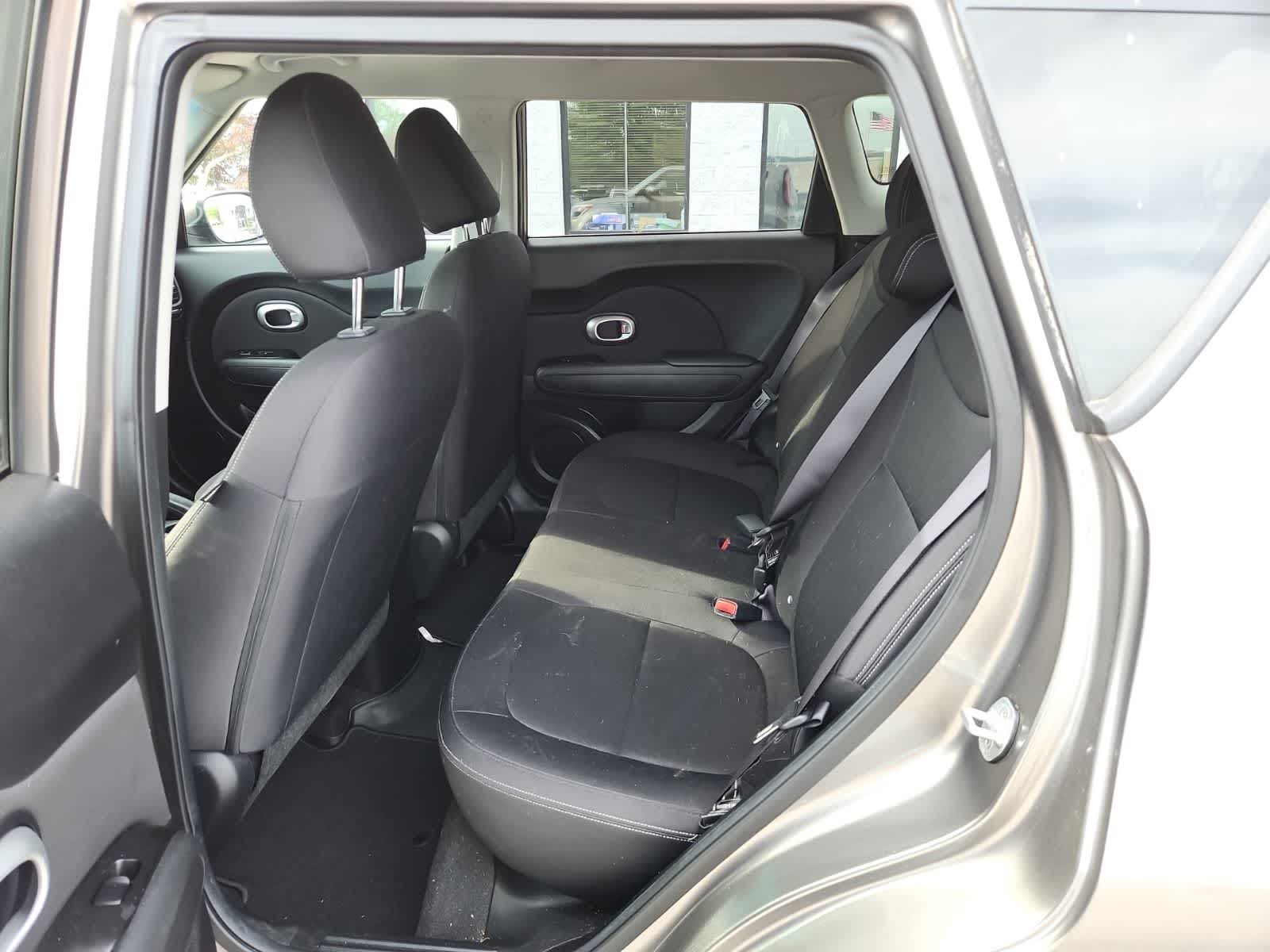 2015 Kia Soul Base