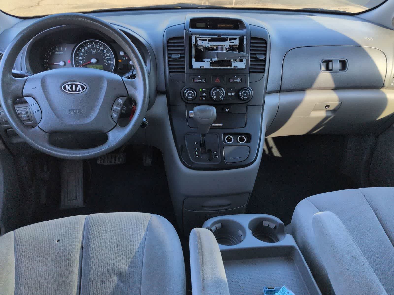 2008 Kia Sedona LX
