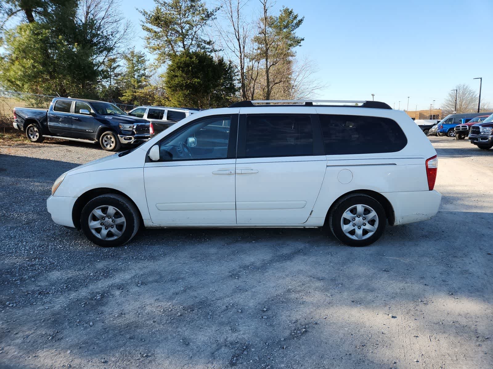 2008 Kia Sedona LX
