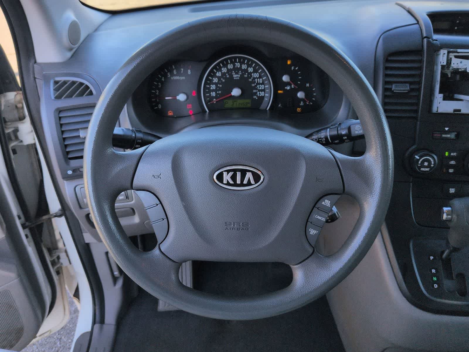 2008 Kia Sedona LX