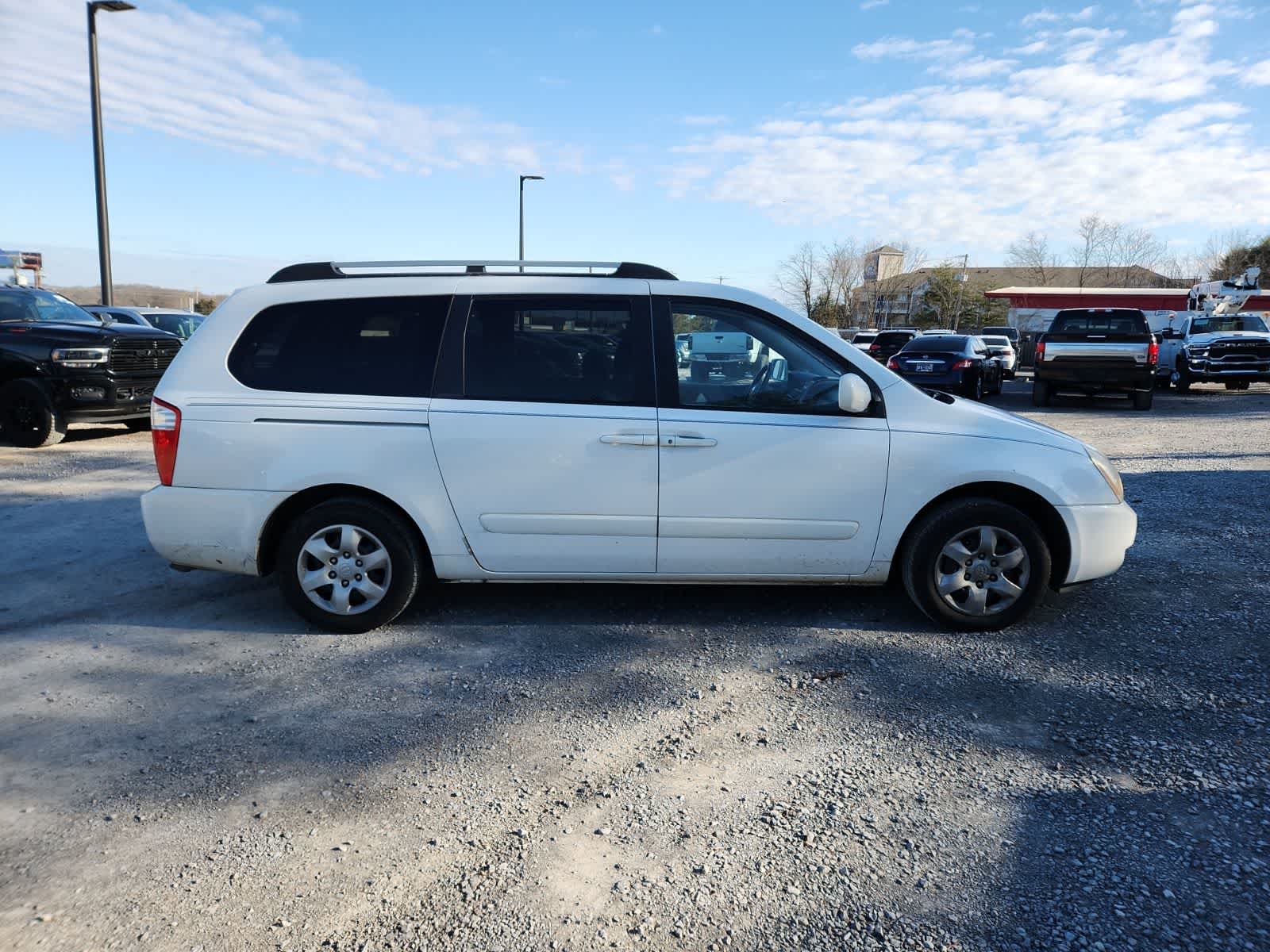 2008 Kia Sedona LX