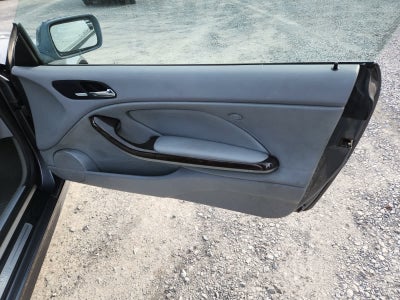 2002 BMW 3 Series 325Ci