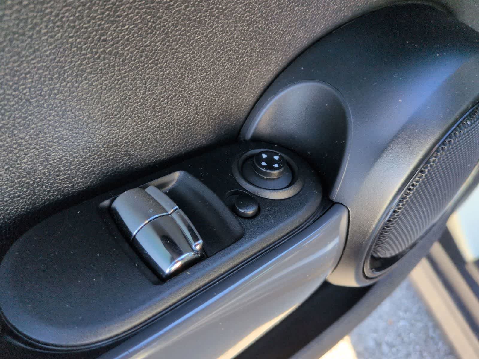 2015 MINI Hardtop 2 Door Cooper