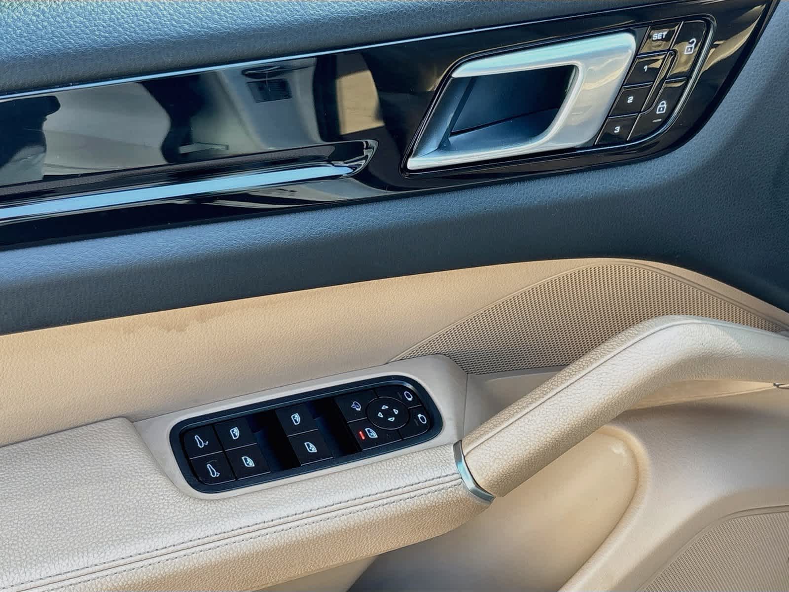 2020 Porsche Cayenne AWD